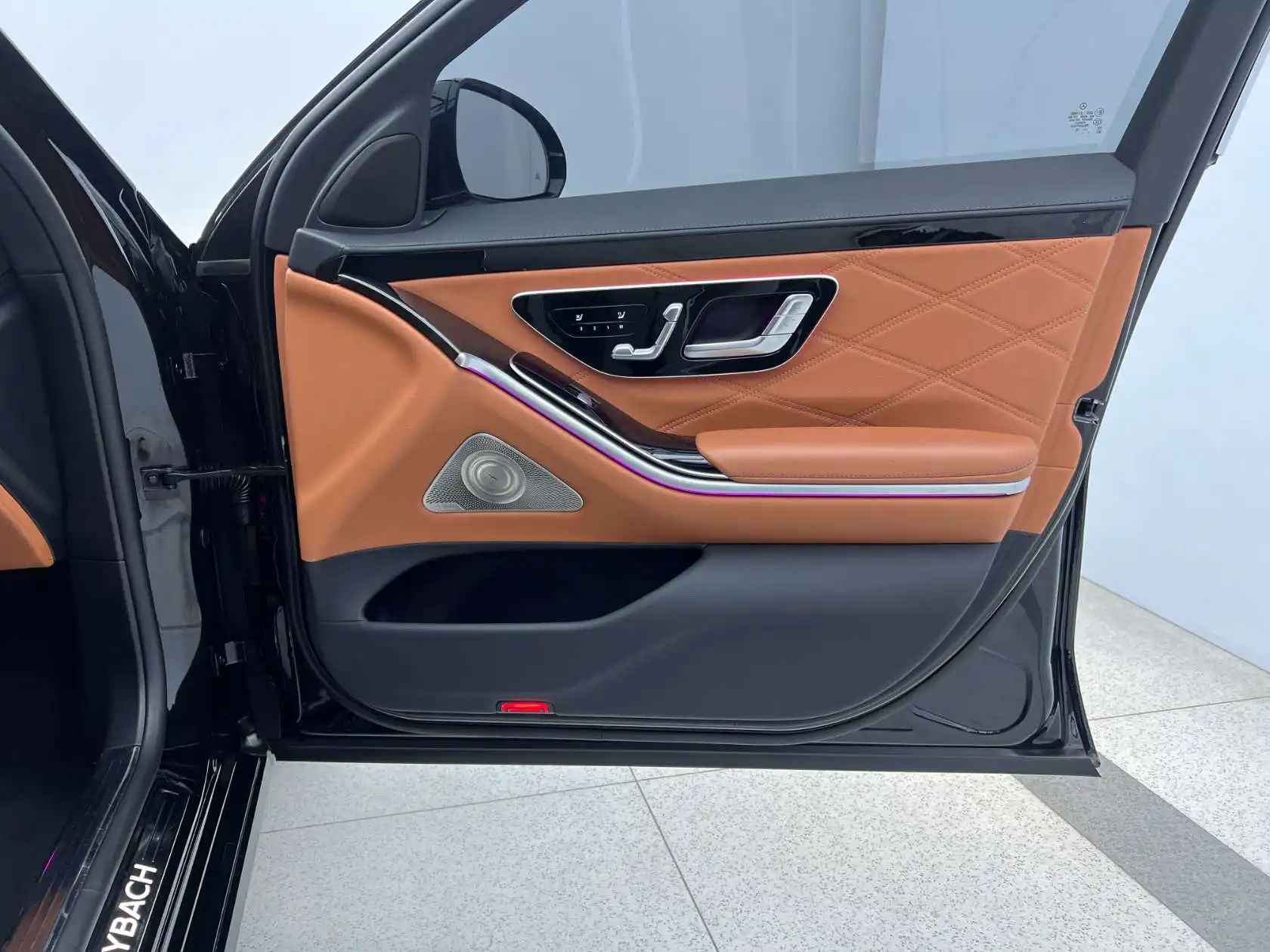 Mercedes-Benz S 480 4MATIC, 2023 21