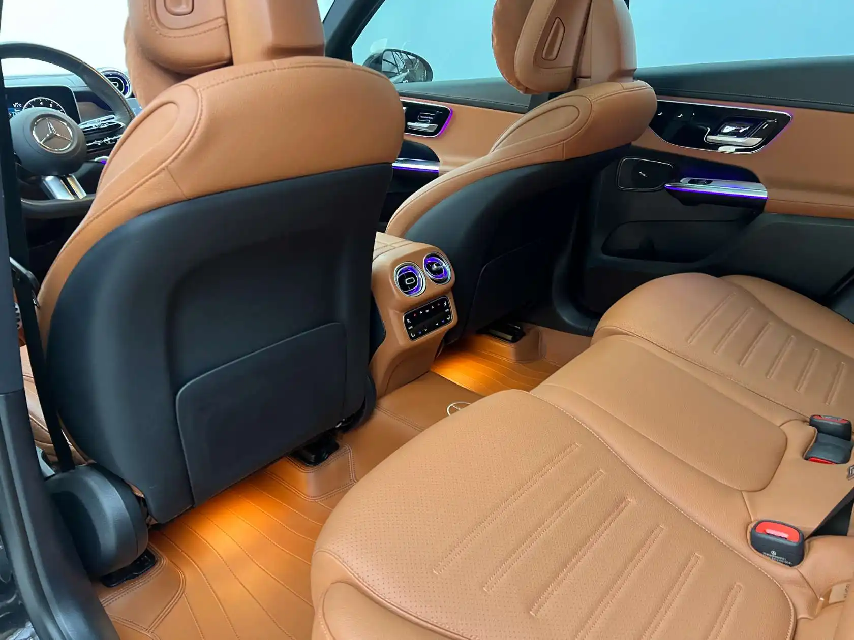Mercedes-Benz GLC 300 L, 2024 13
