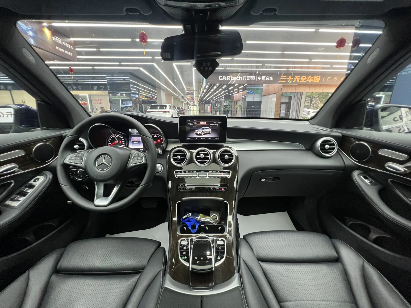 Mercedes-Benz GLC 260 4MATIC, 2018 22