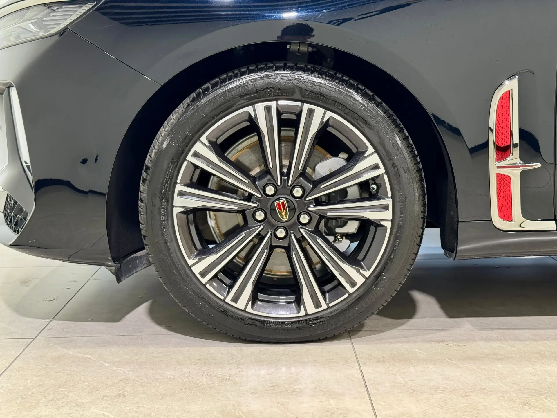 Hongqi H9, 2024 3