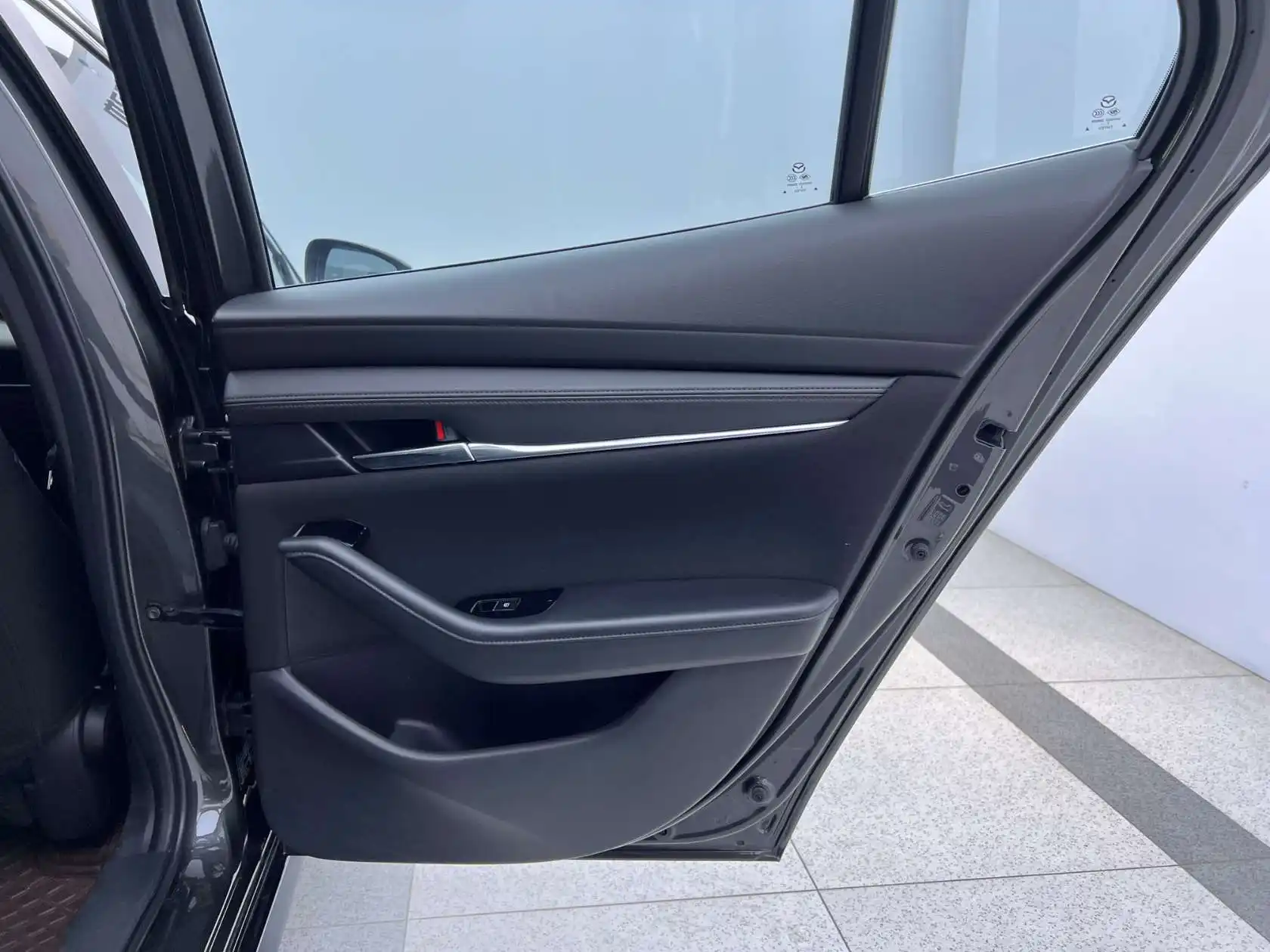 Mazda Mazda3, 2022 17