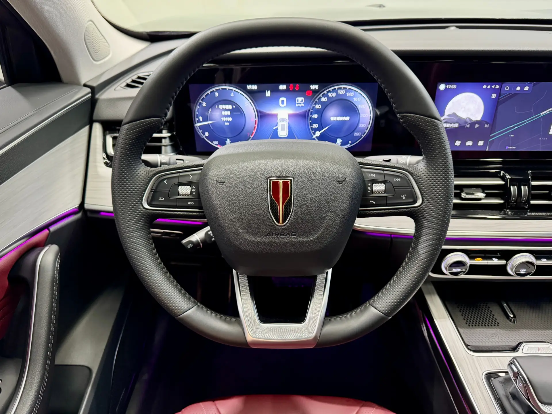 Hongqi HS5, 2024 10