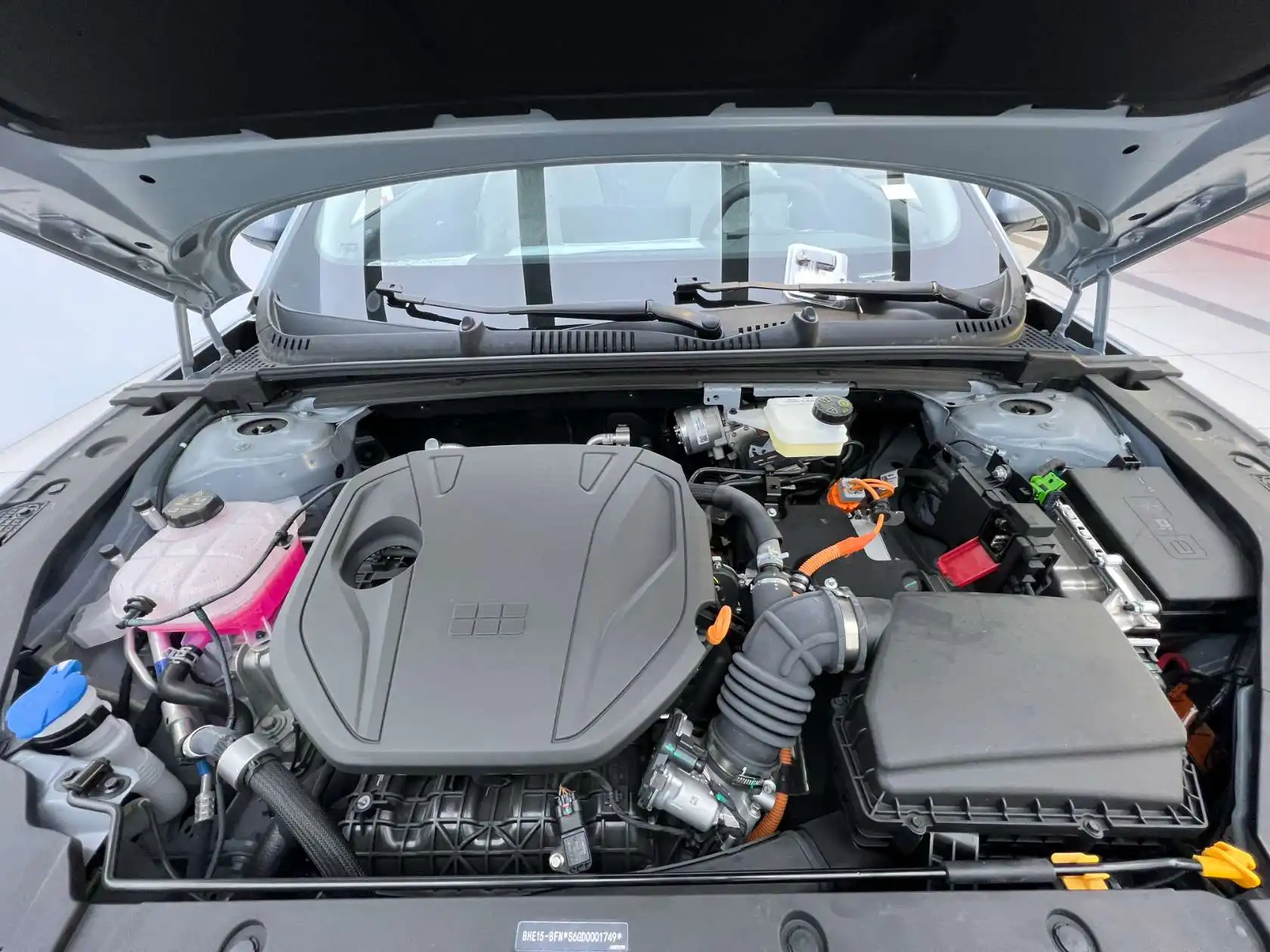 Geely Galaxy Galaxy L6, 2025 24
