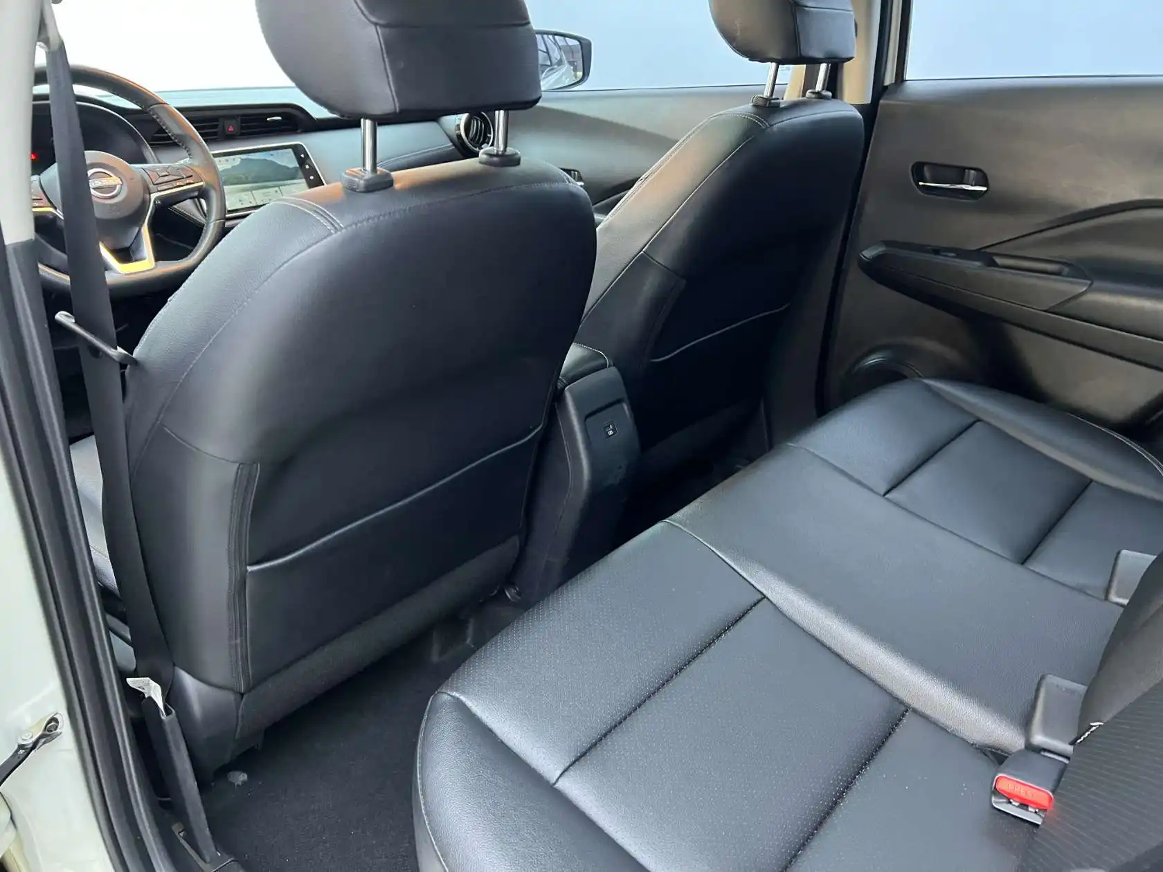 Nissan Kicks, 2023 12