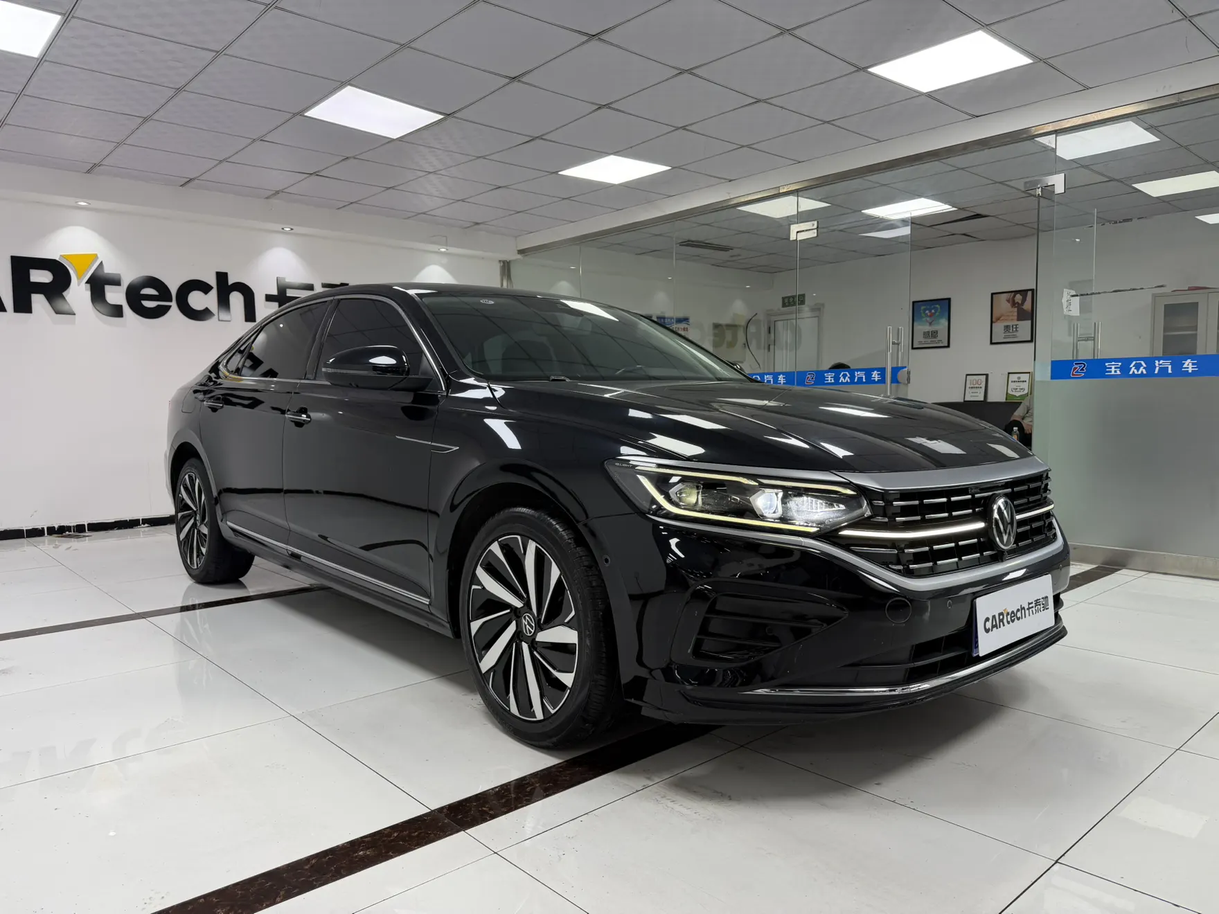 Volkswagen Passat, 2023 6