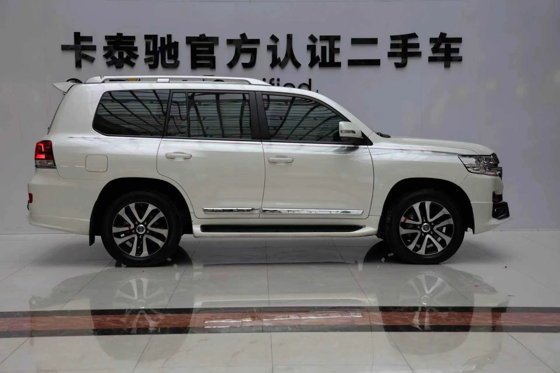 Toyota Land Cruiser, 2020 6