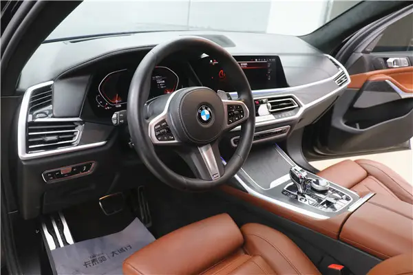 BMW X7, 2021 12