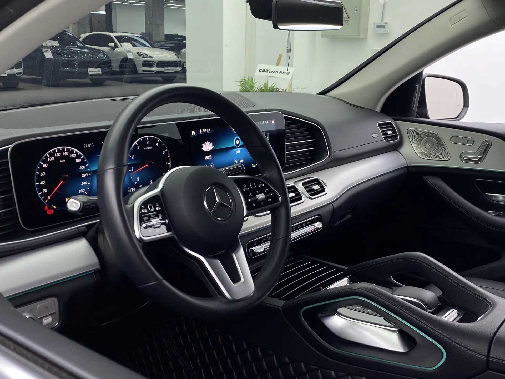 Mercedes-Benz GLE 350 4MATIC, 2022 27