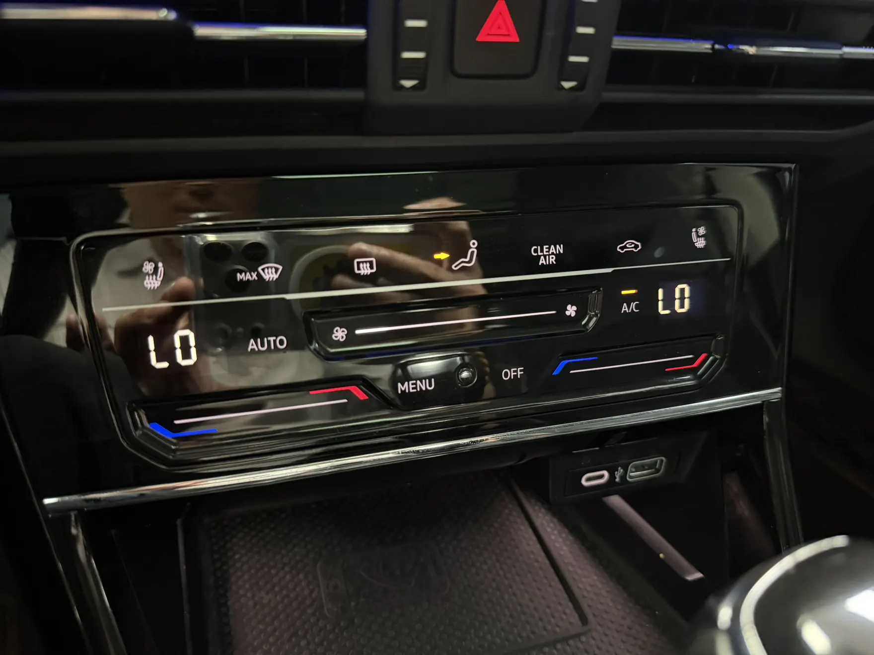 Volkswagen Passat, 2023 11