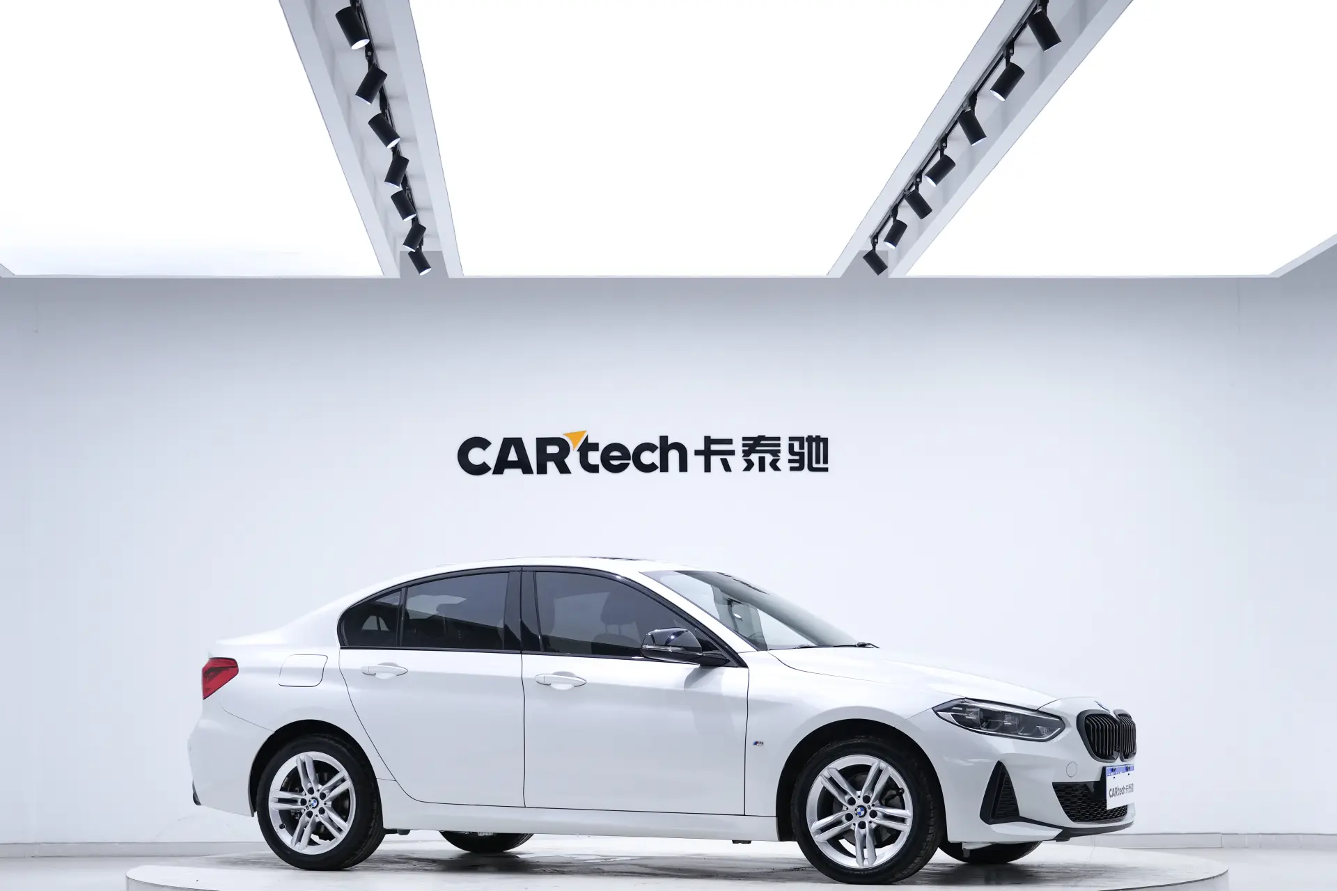 BMW 120i, 2023 2