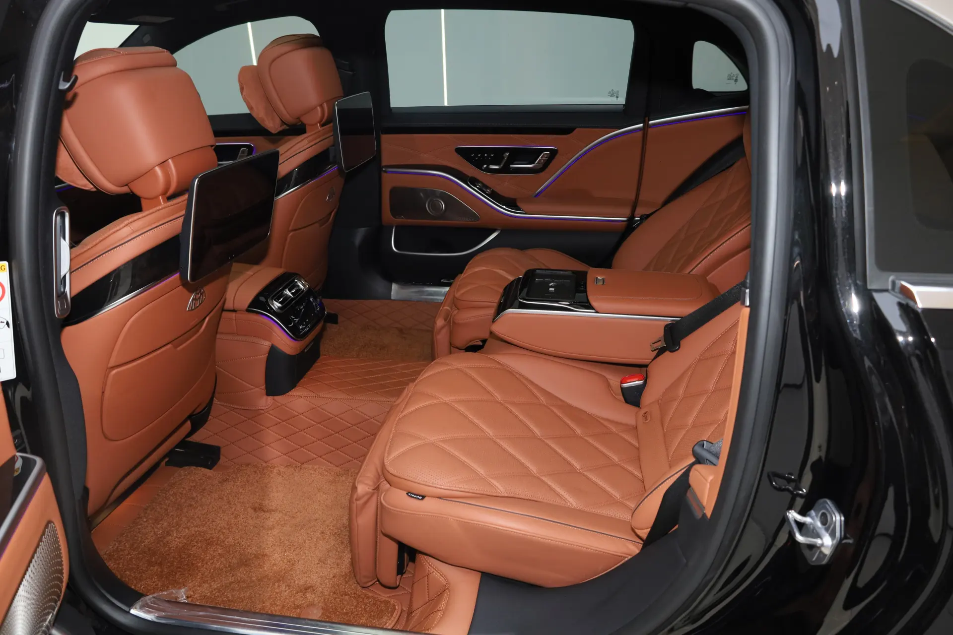 Mercedes-Benz S 480 4MATIC, 2025 25
