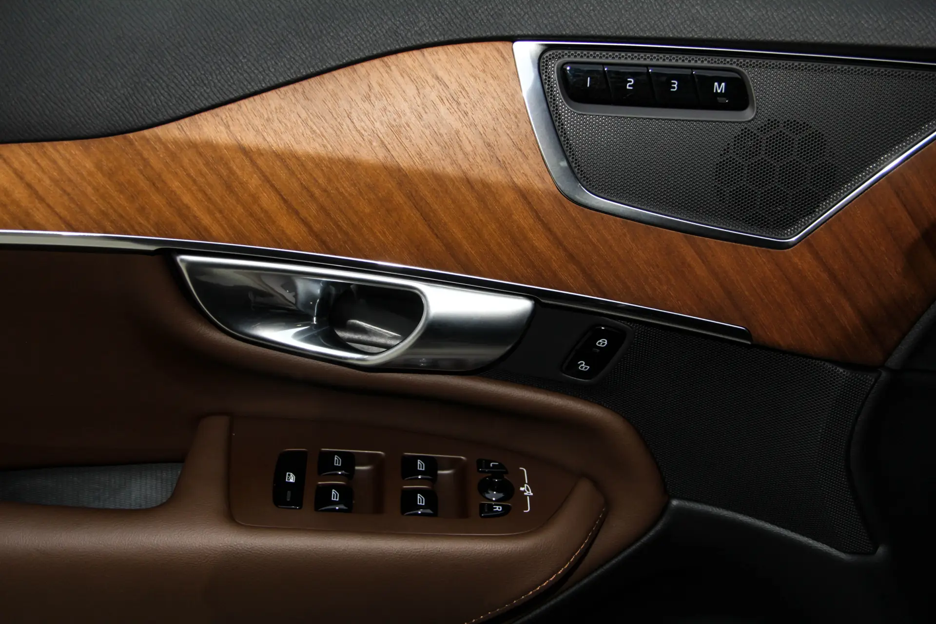 Volvo XC90, 2023 21