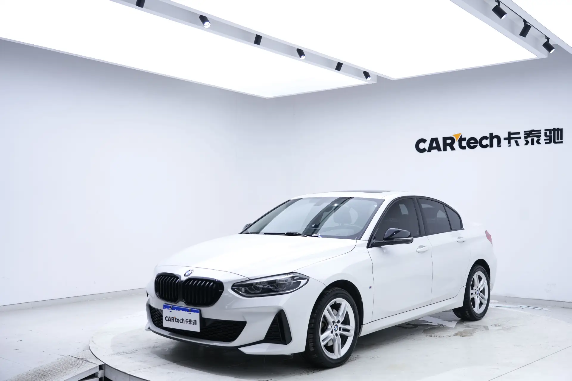 BMW 120i, 2023 13
