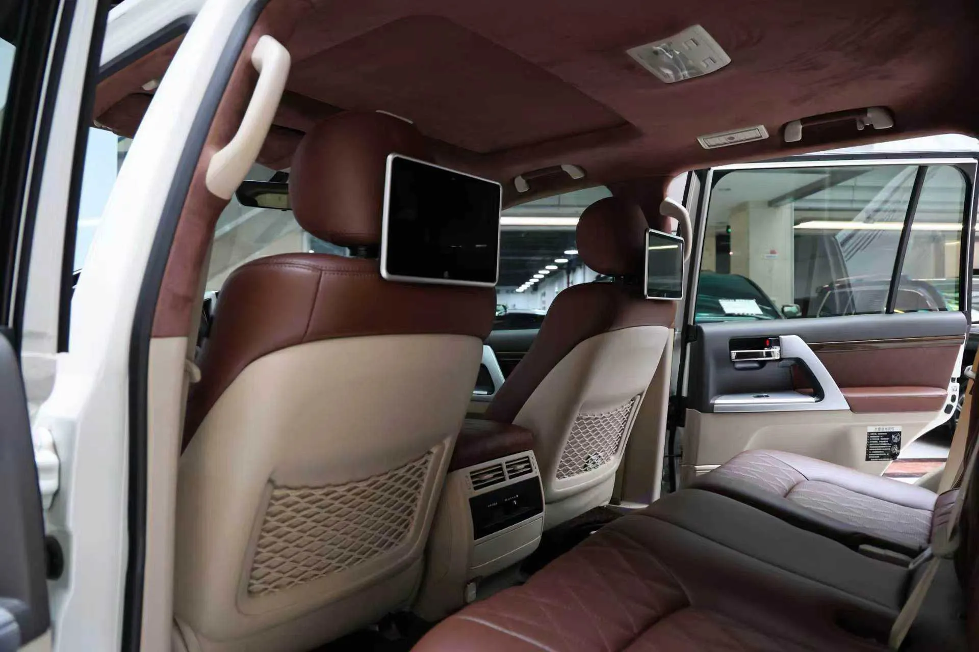 Toyota Land Cruiser, 2020 12