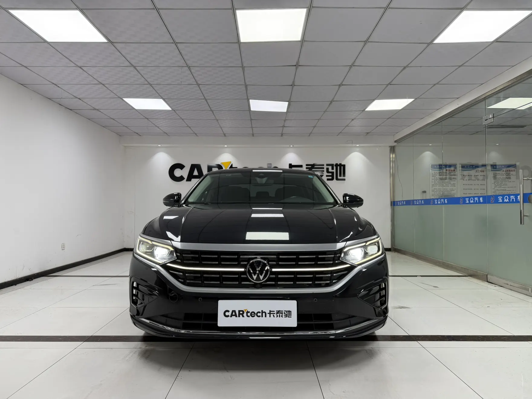 Volkswagen Passat, 2023 2