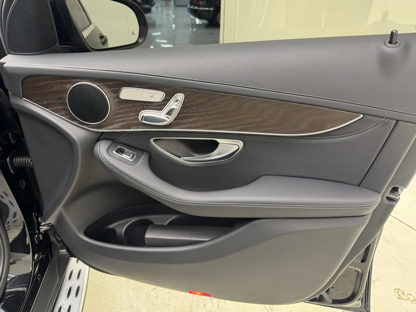 Mercedes-Benz GLC 300 4MATIC, 2017 13