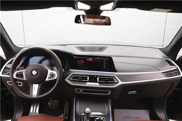BMW X7, 2021 4