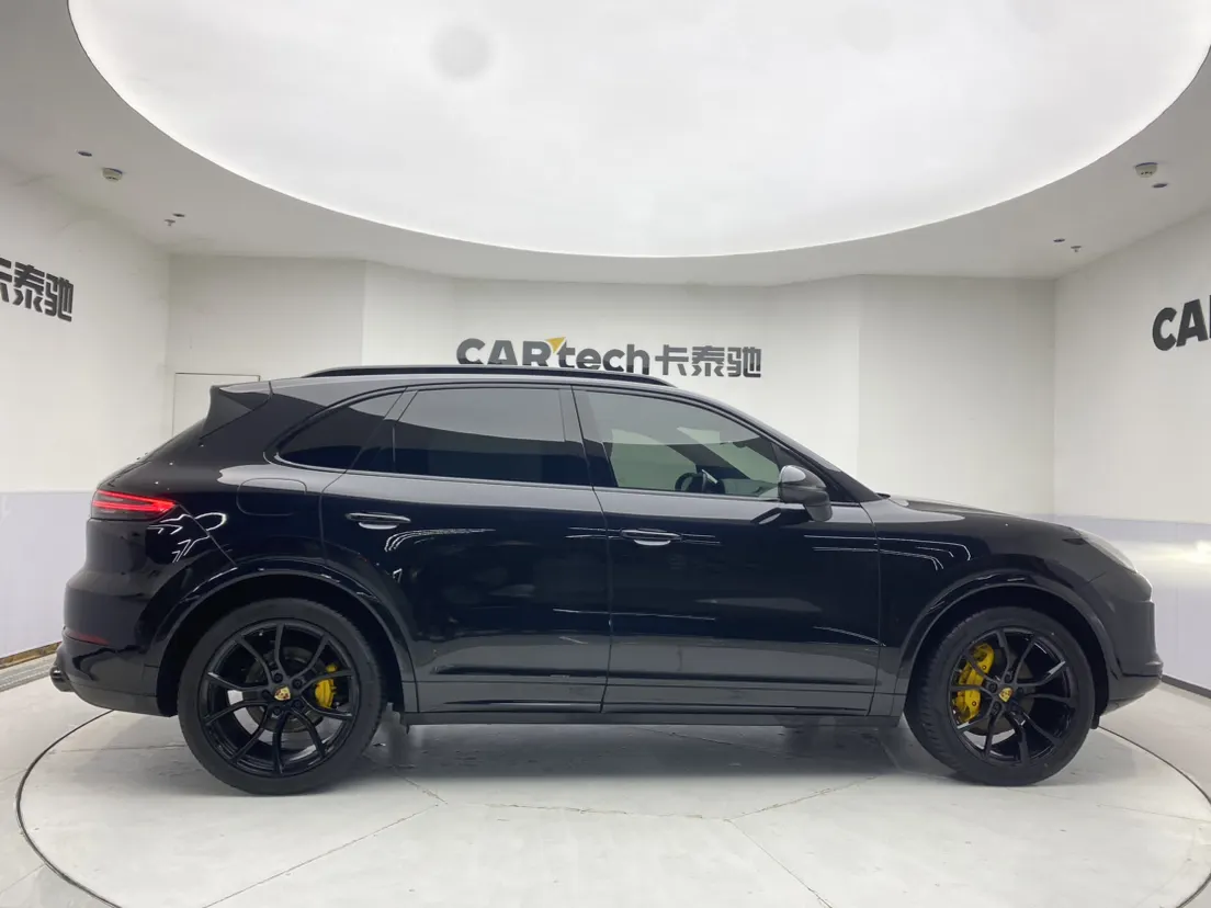 Porsche Cayenne, 2022 6