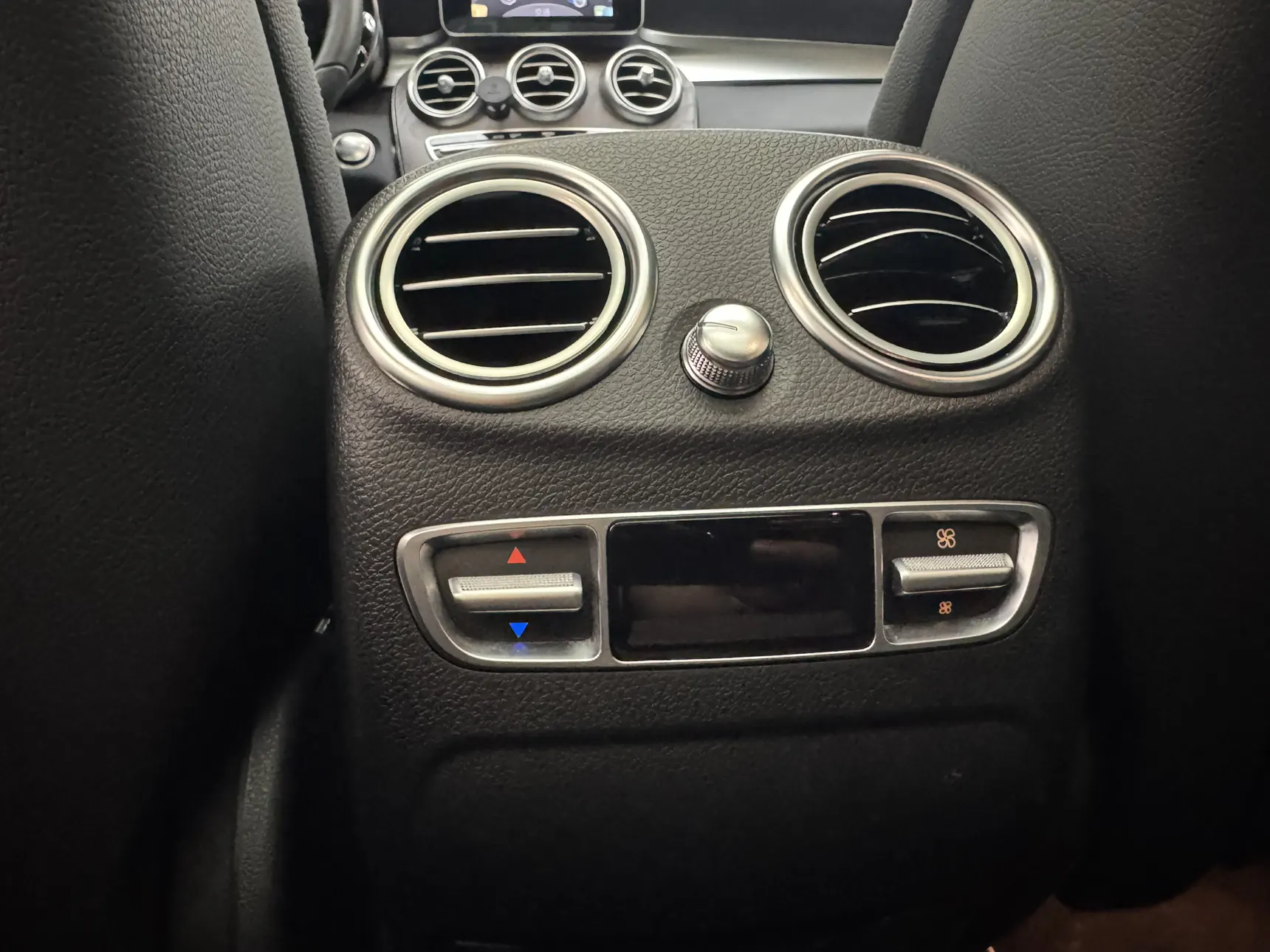 Mercedes-Benz GLC 300 4MATIC, 2017 19
