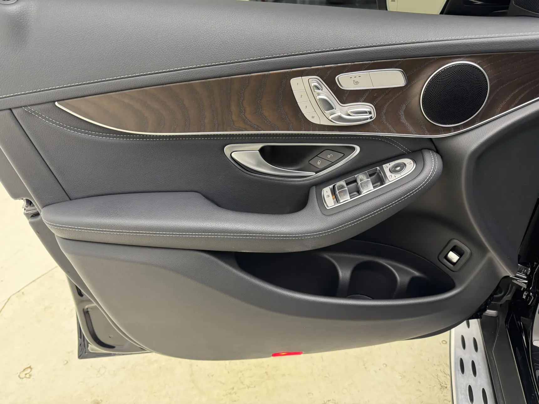 Mercedes-Benz GLC 300 4MATIC, 2017 18