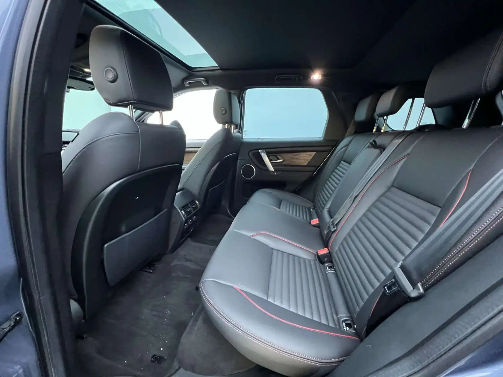 Land Rover Discovery Sport, 2022 12