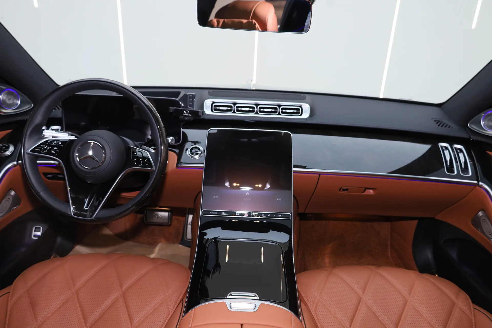 Mercedes-Benz S 480 4MATIC, 2025 30