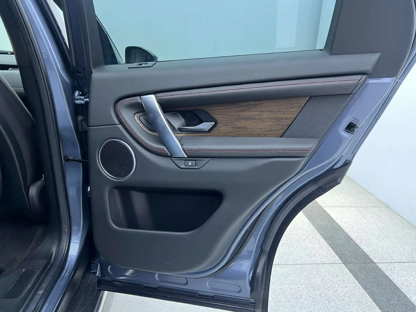 Land Rover Discovery Sport, 2022 16