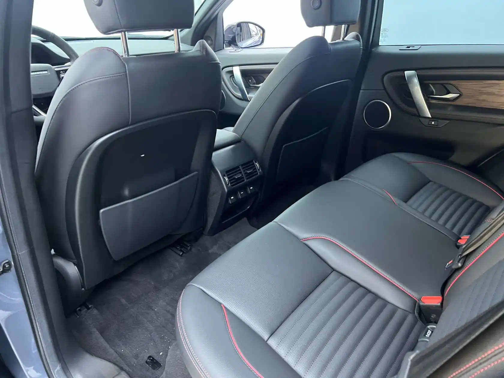 Land Rover Discovery Sport, 2022 13