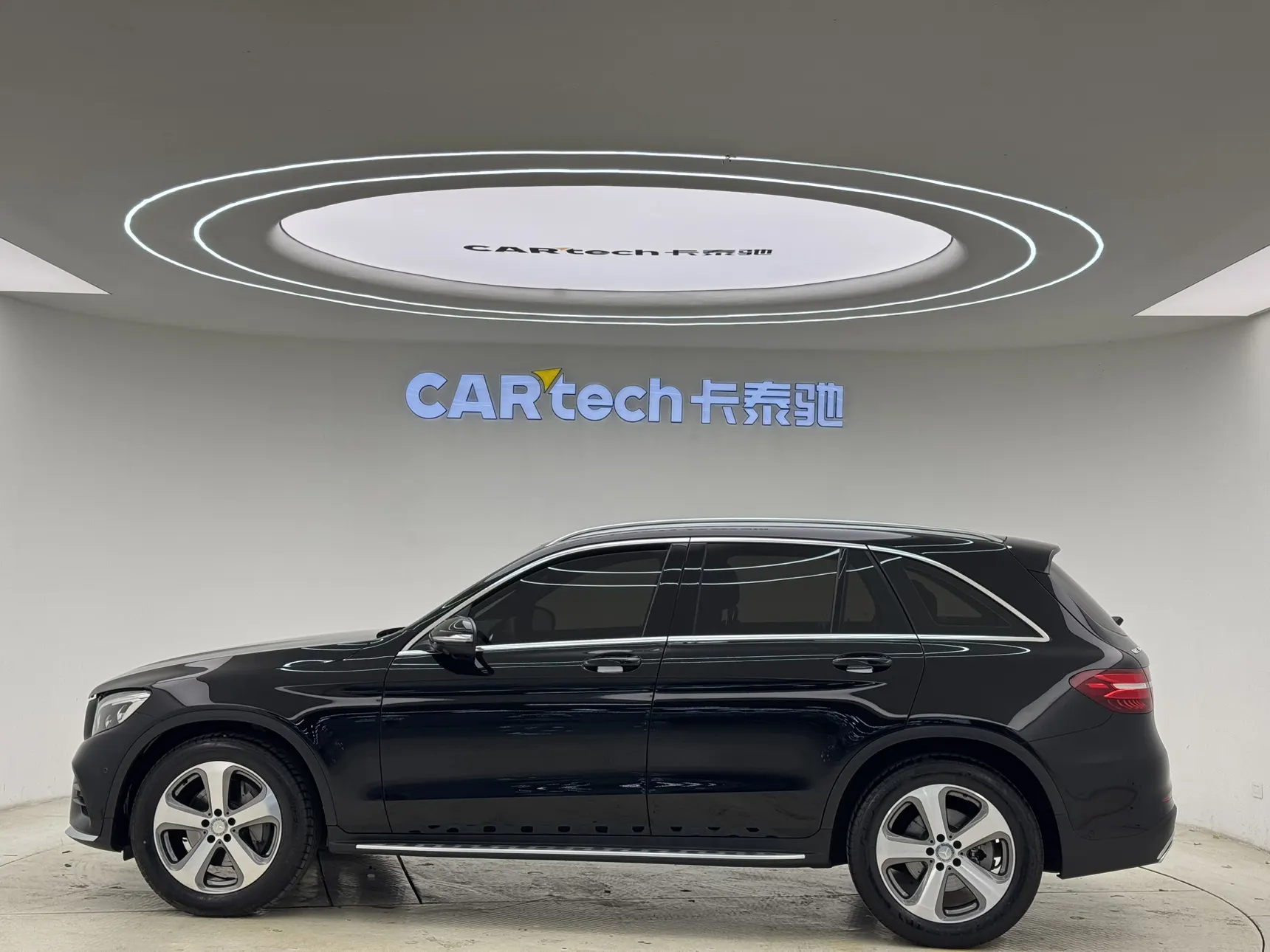 Mercedes-Benz GLC 300 4MATIC, 2017 все фото