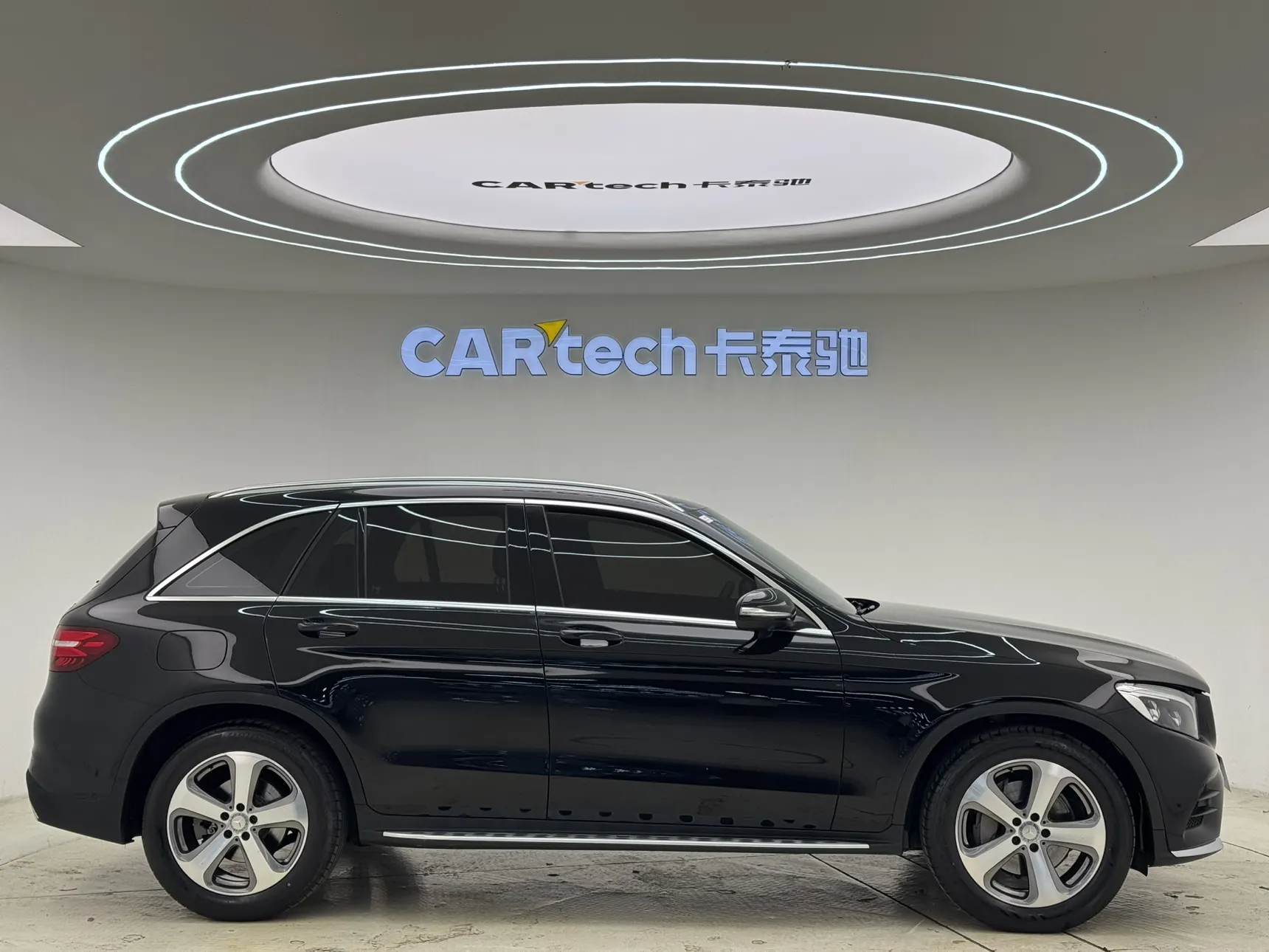 Mercedes-Benz GLC 300 4MATIC, 2017 6