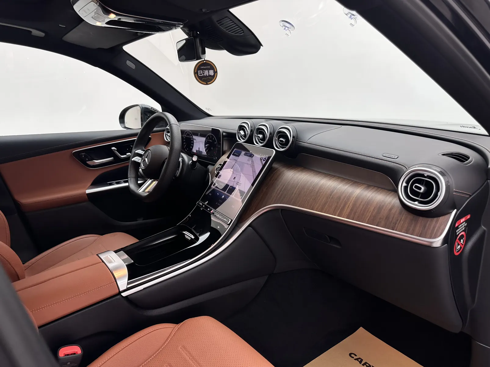 Mercedes-Benz GLC 300 L, 2023 11