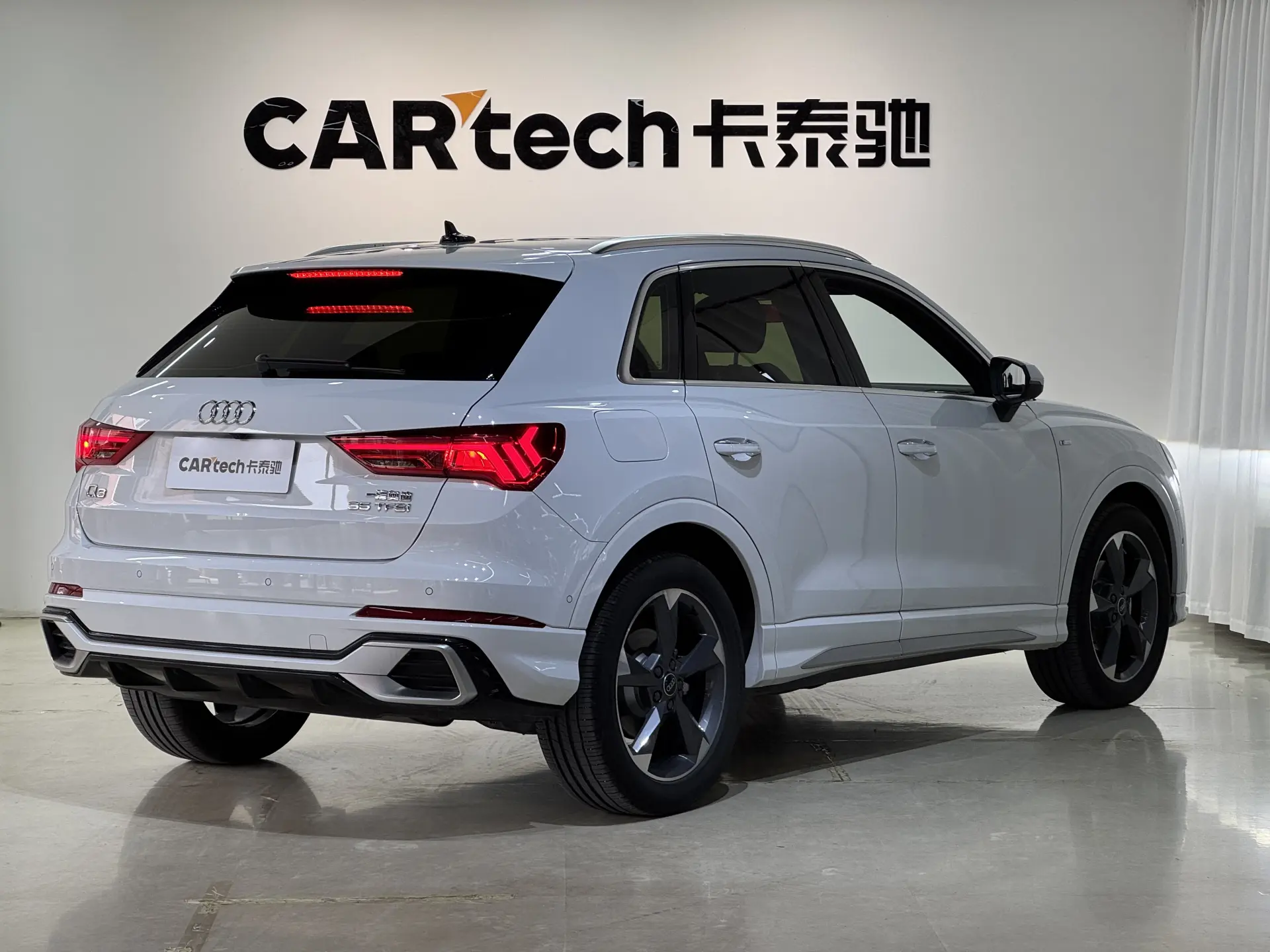 Audi Q3 35 TFSI, 2024 4