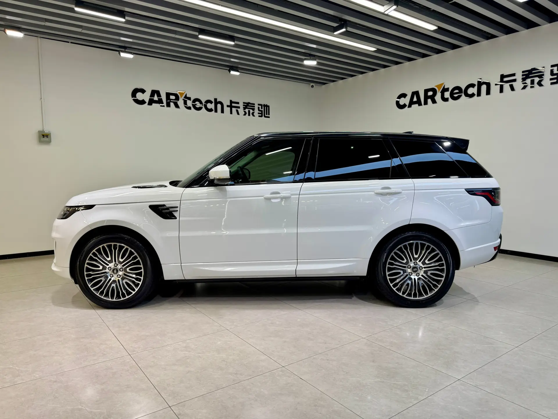 Land Rover Range Rover Sport, 2019 28