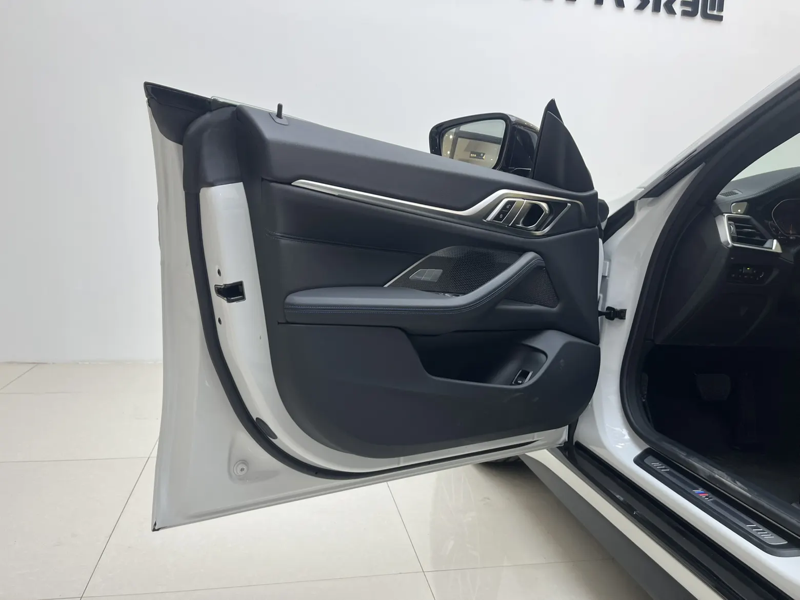 BMW 425i, 2022 11