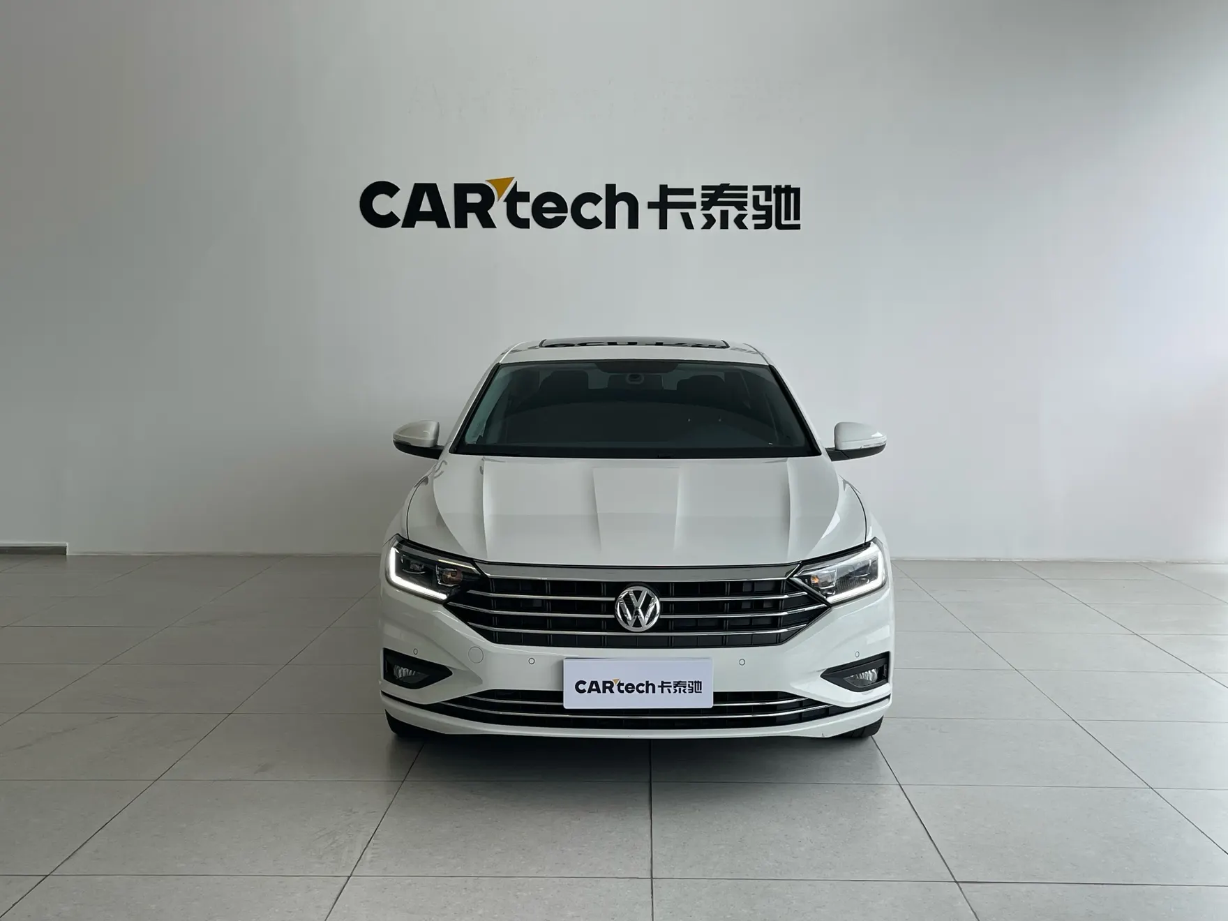 Volkswagen Sagitar, 2022 2