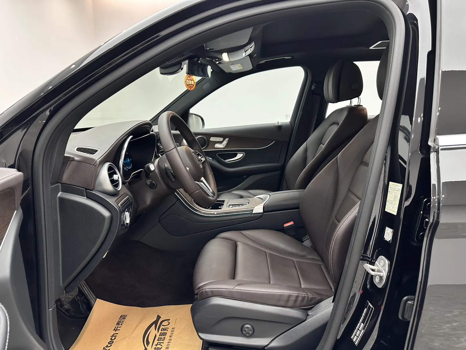 Mercedes-Benz GLC 300 L, 2022 8