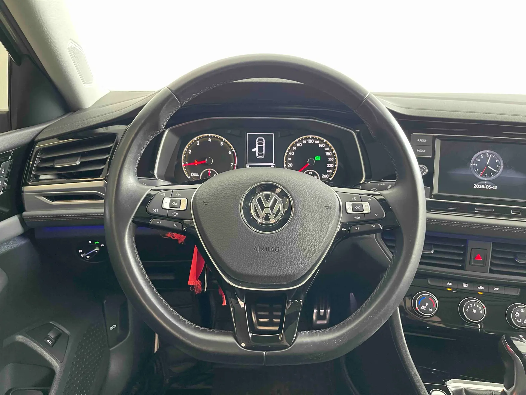Volkswagen Sagitar, 2020 10