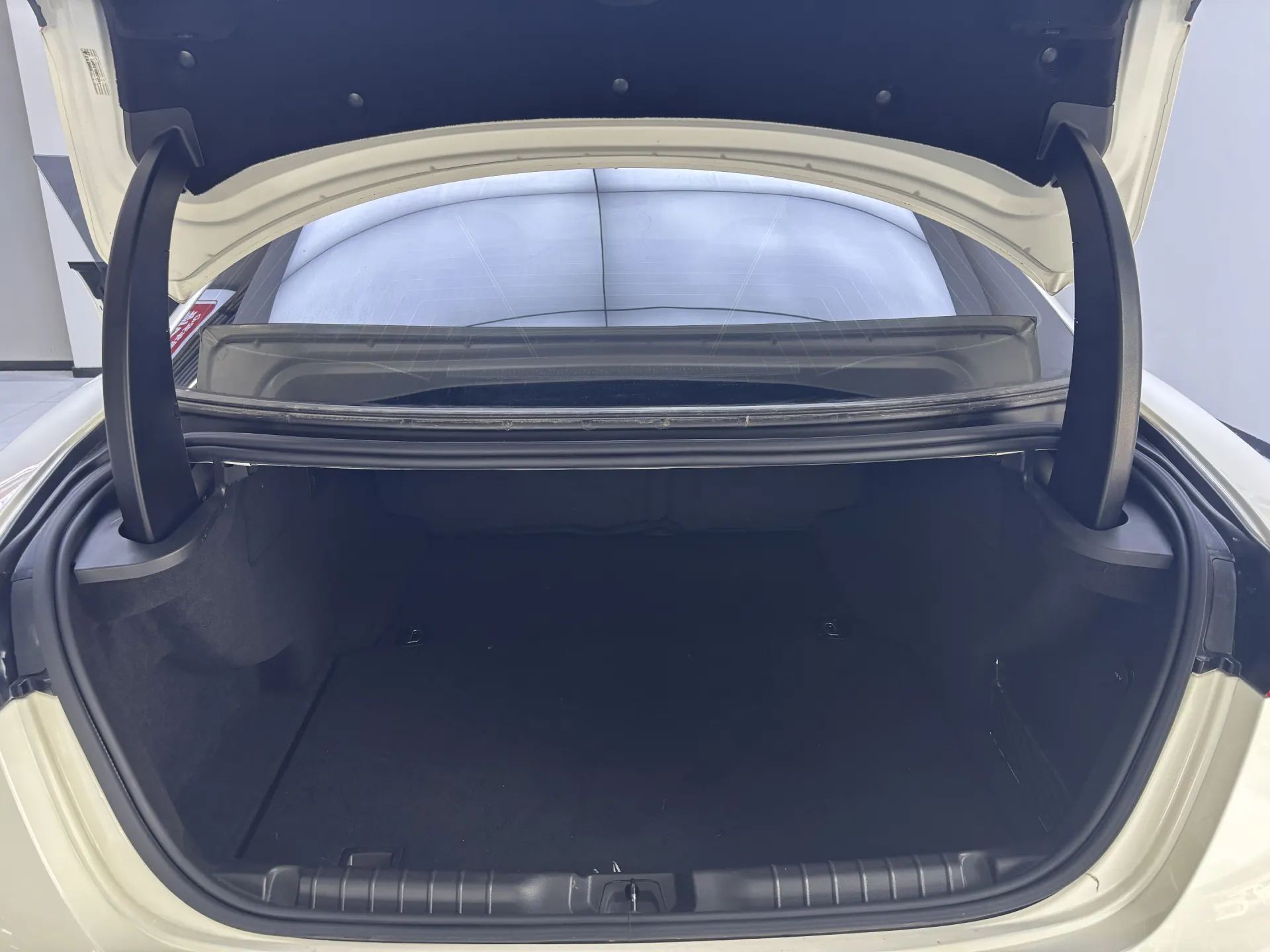 Maserati Ghibli, 2016 12