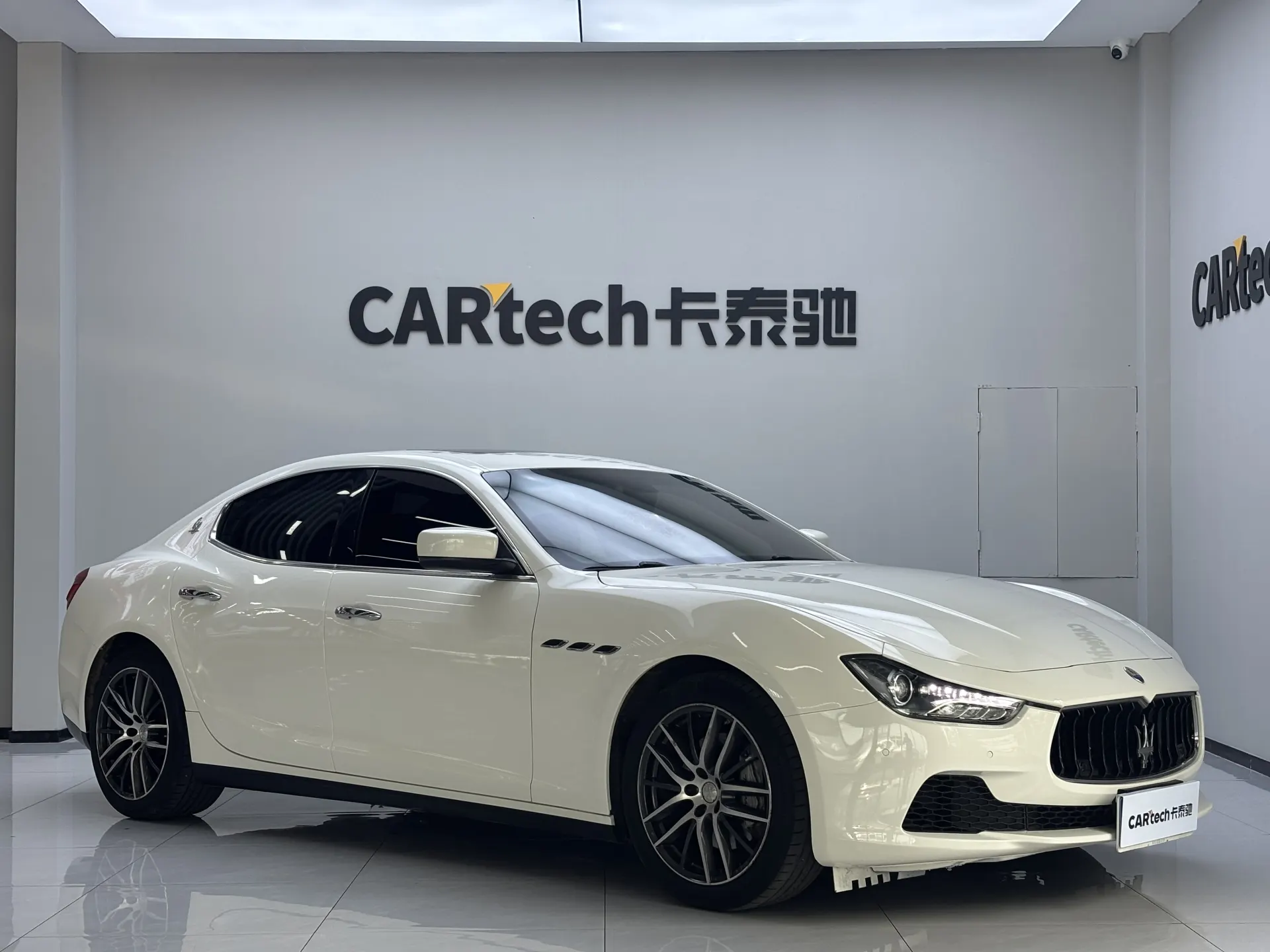 Maserati Ghibli, 2016 8