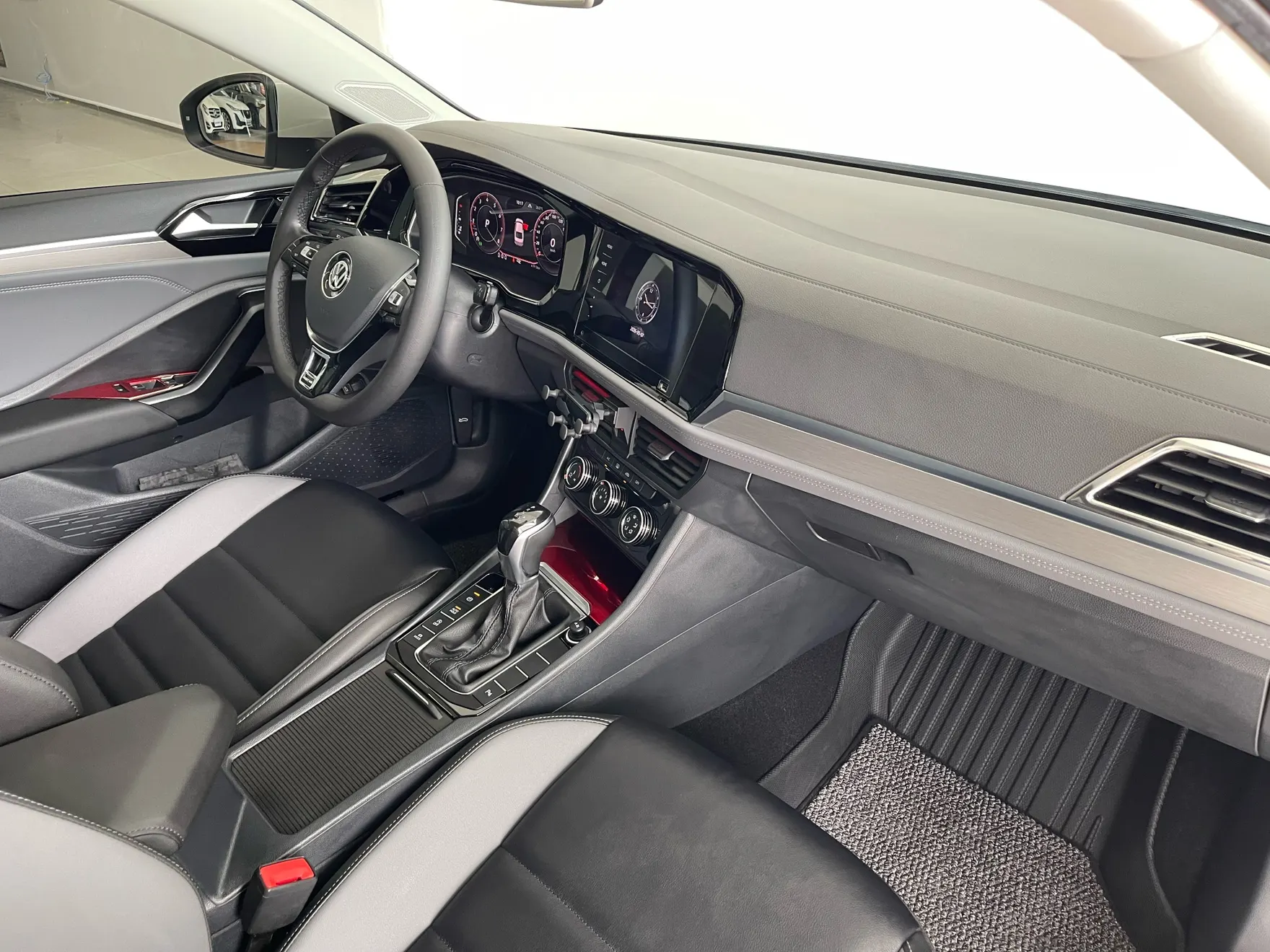 Volkswagen Sagitar, 2022 20