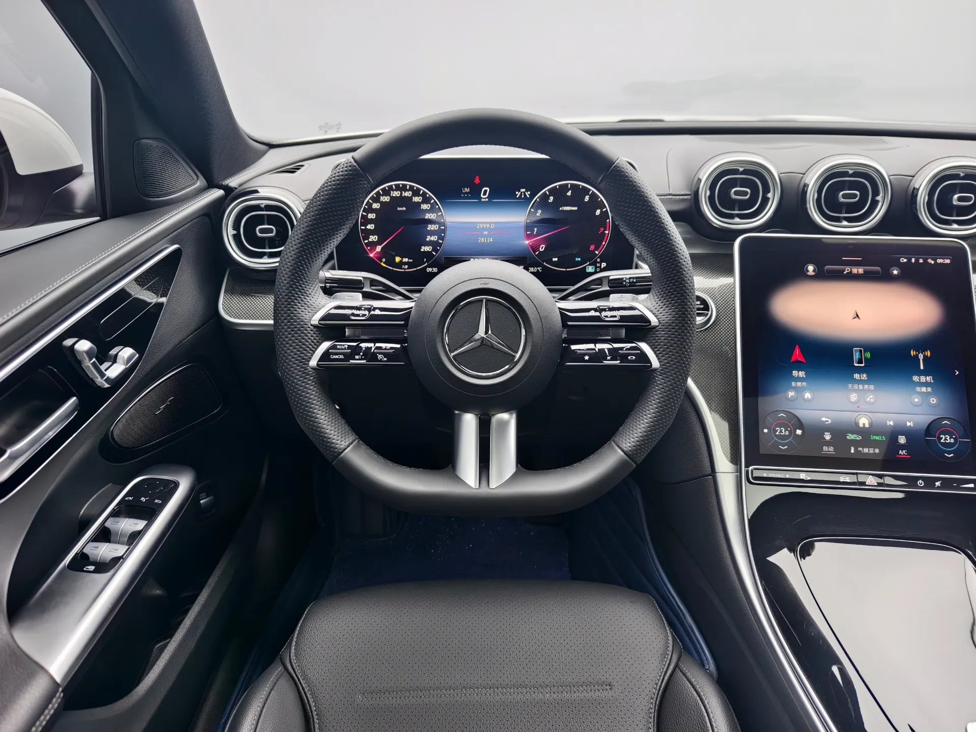 Mercedes-Benz C 260 L, 2023 8