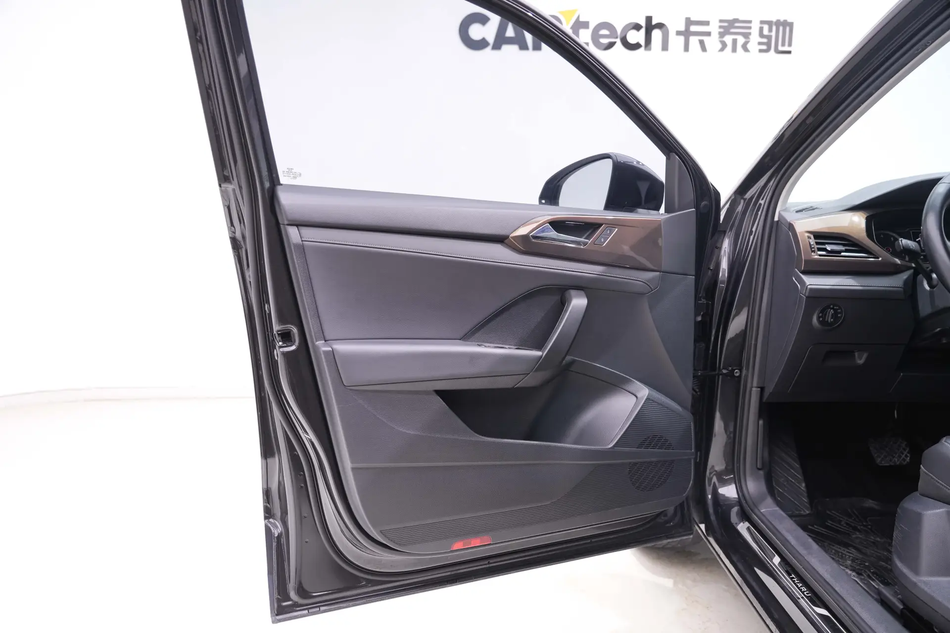 Volkswagen Tharu, 2022 18