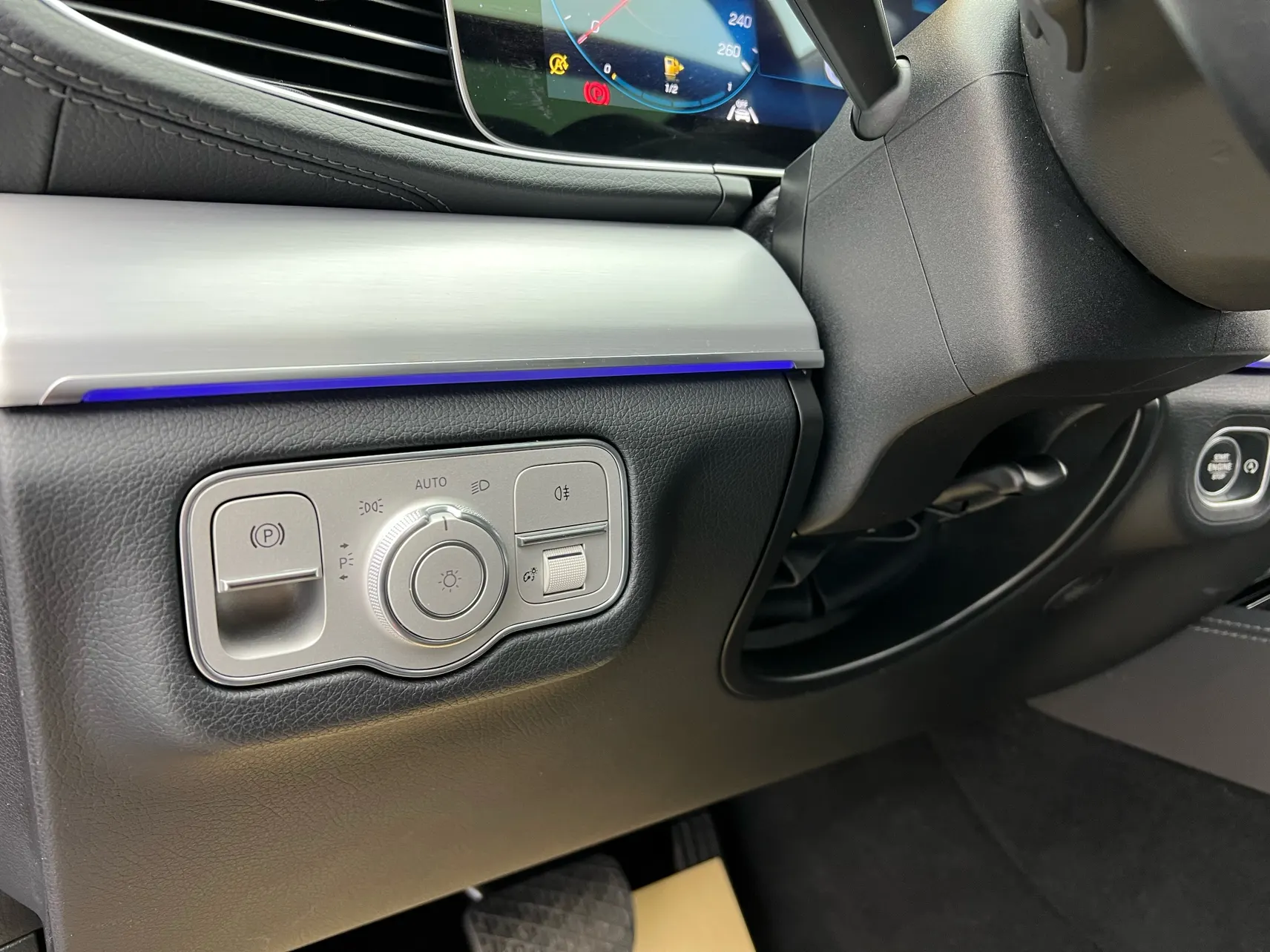 Mercedes-Benz GLE 350 4MATIC, 2023 28