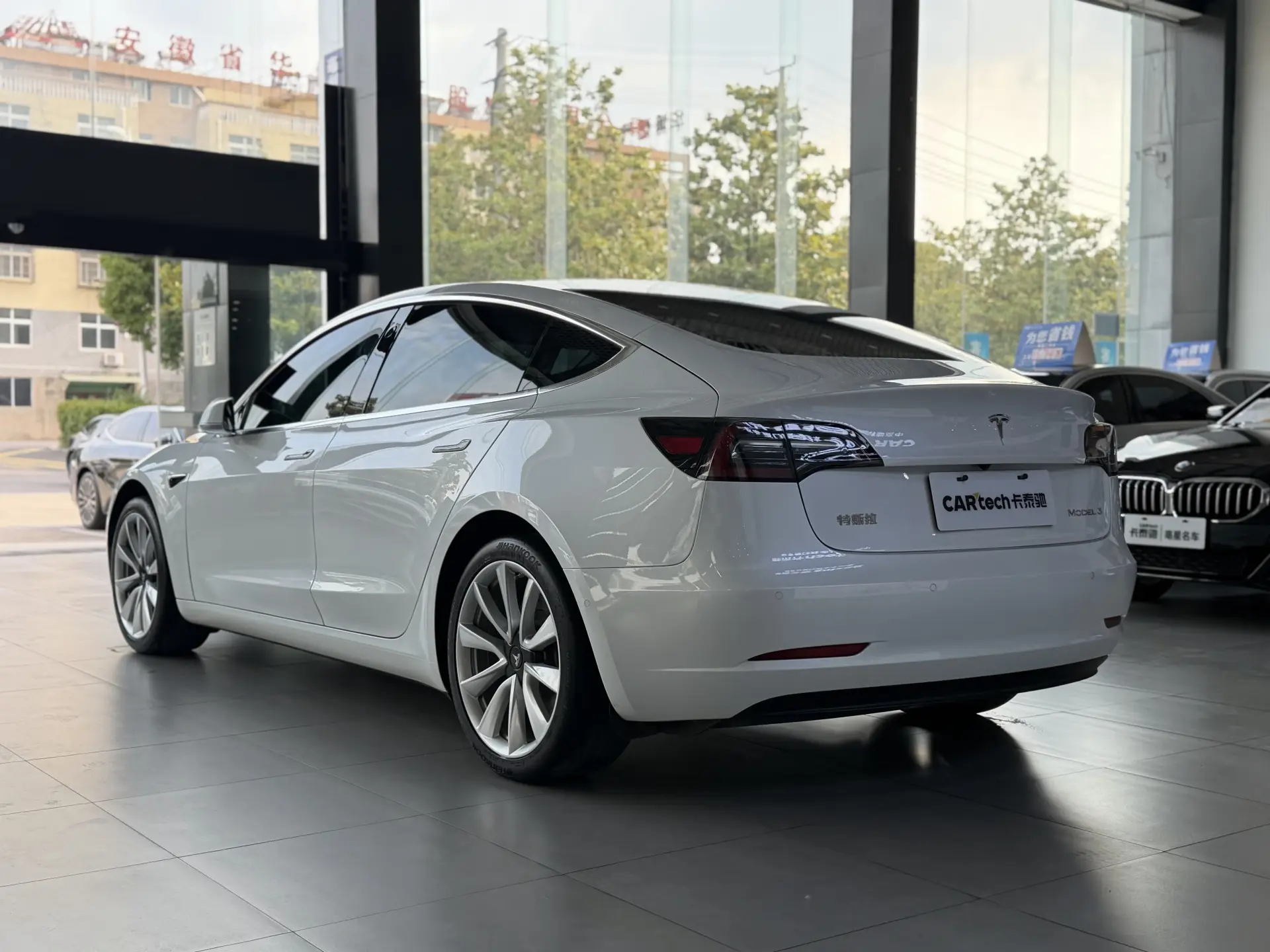 Tesla Model 3, 2020 8