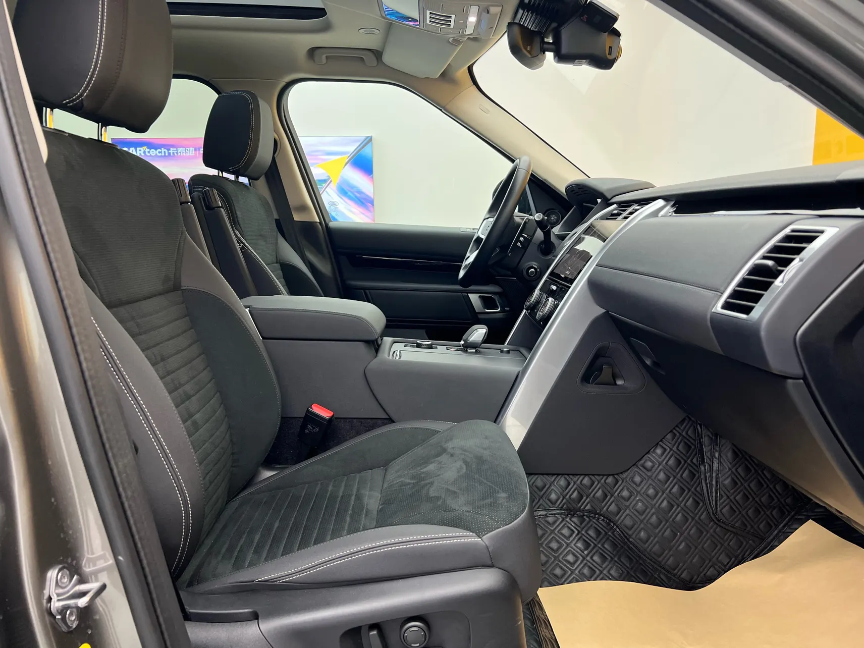 Land Rover Discovery, 2024 19