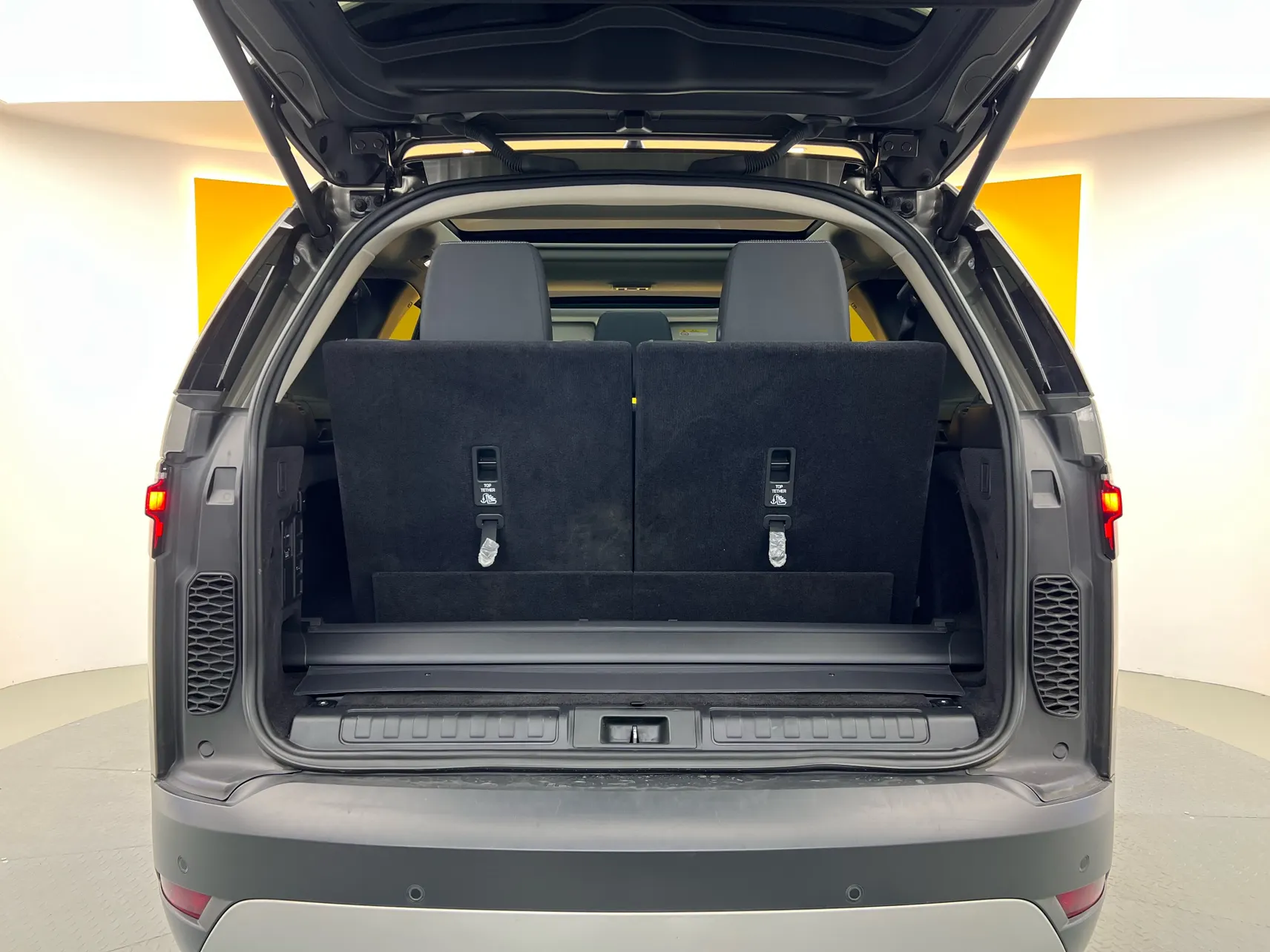 Land Rover Discovery, 2024 13