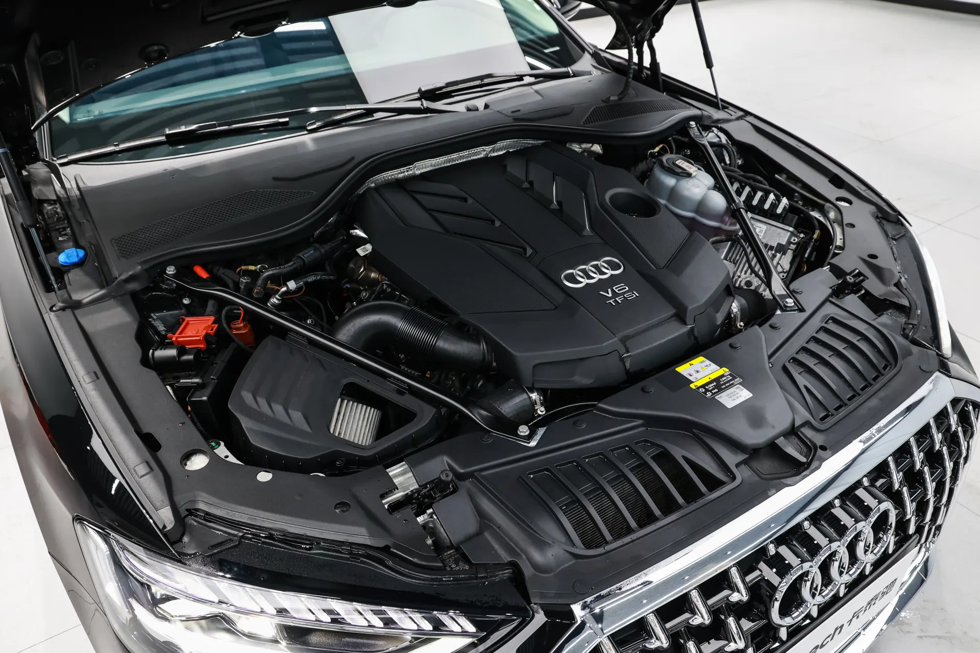 Audi A8L 50 TFSI, 2023 11