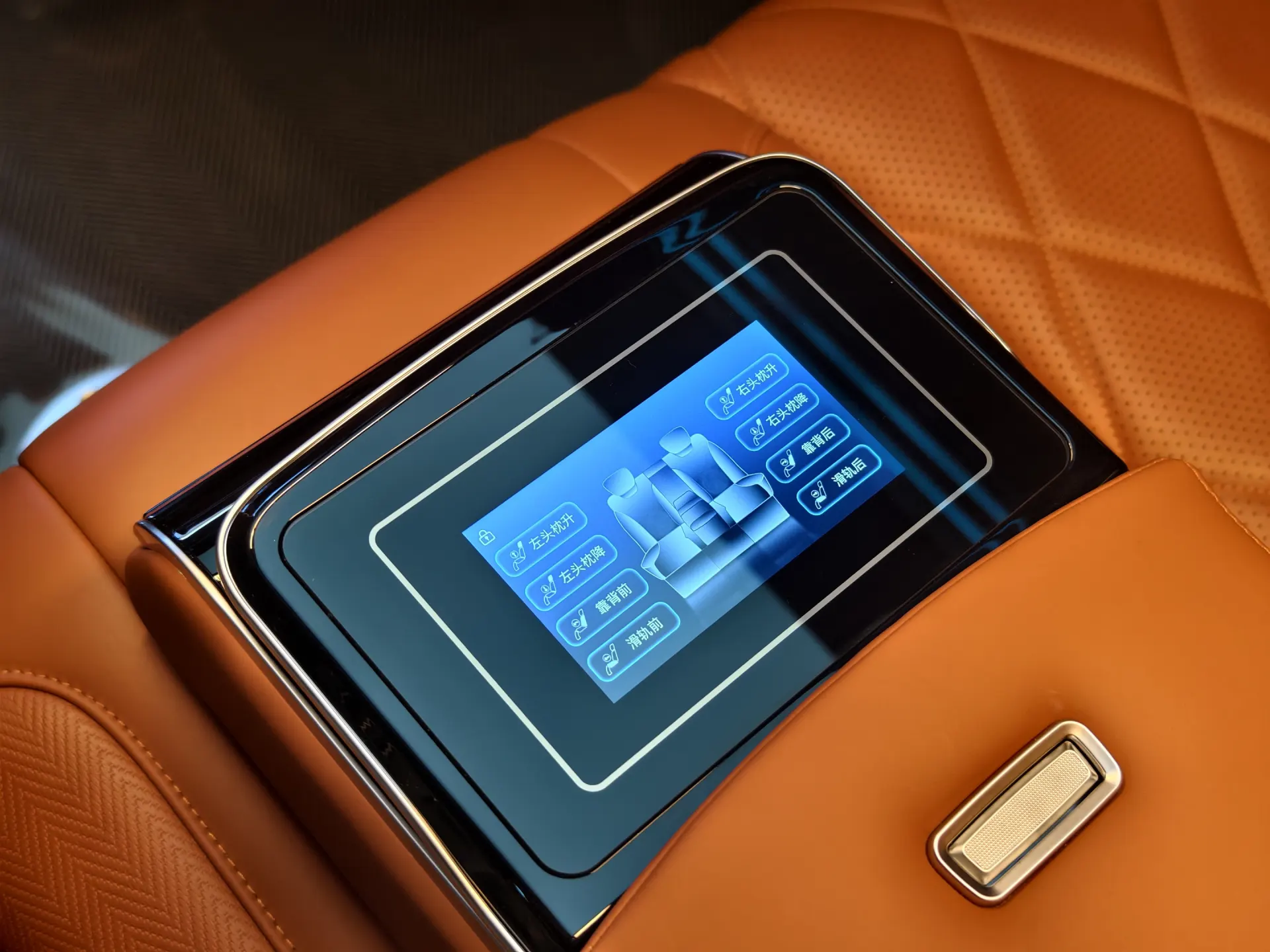 Mercedes-Benz Rhine Traveller, 2024 18