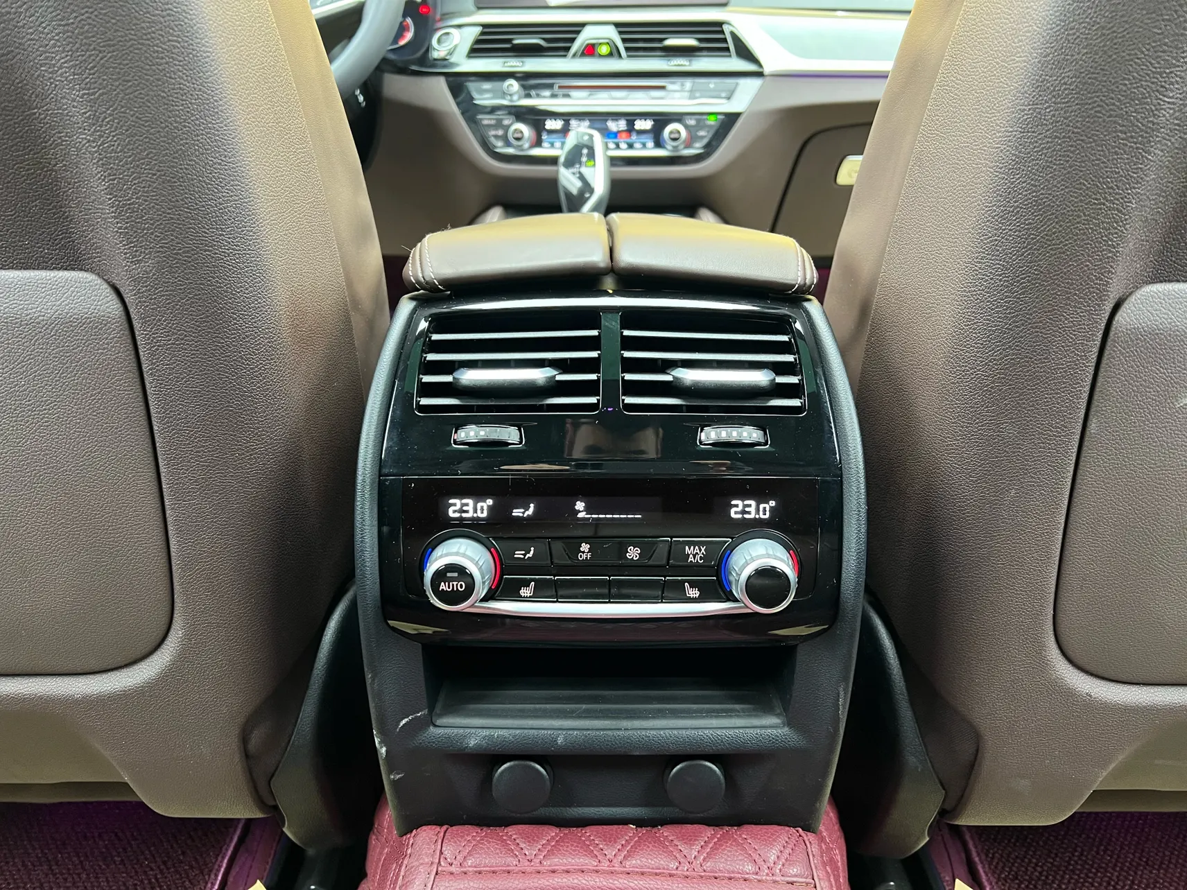 BMW 6GT, 2018 22