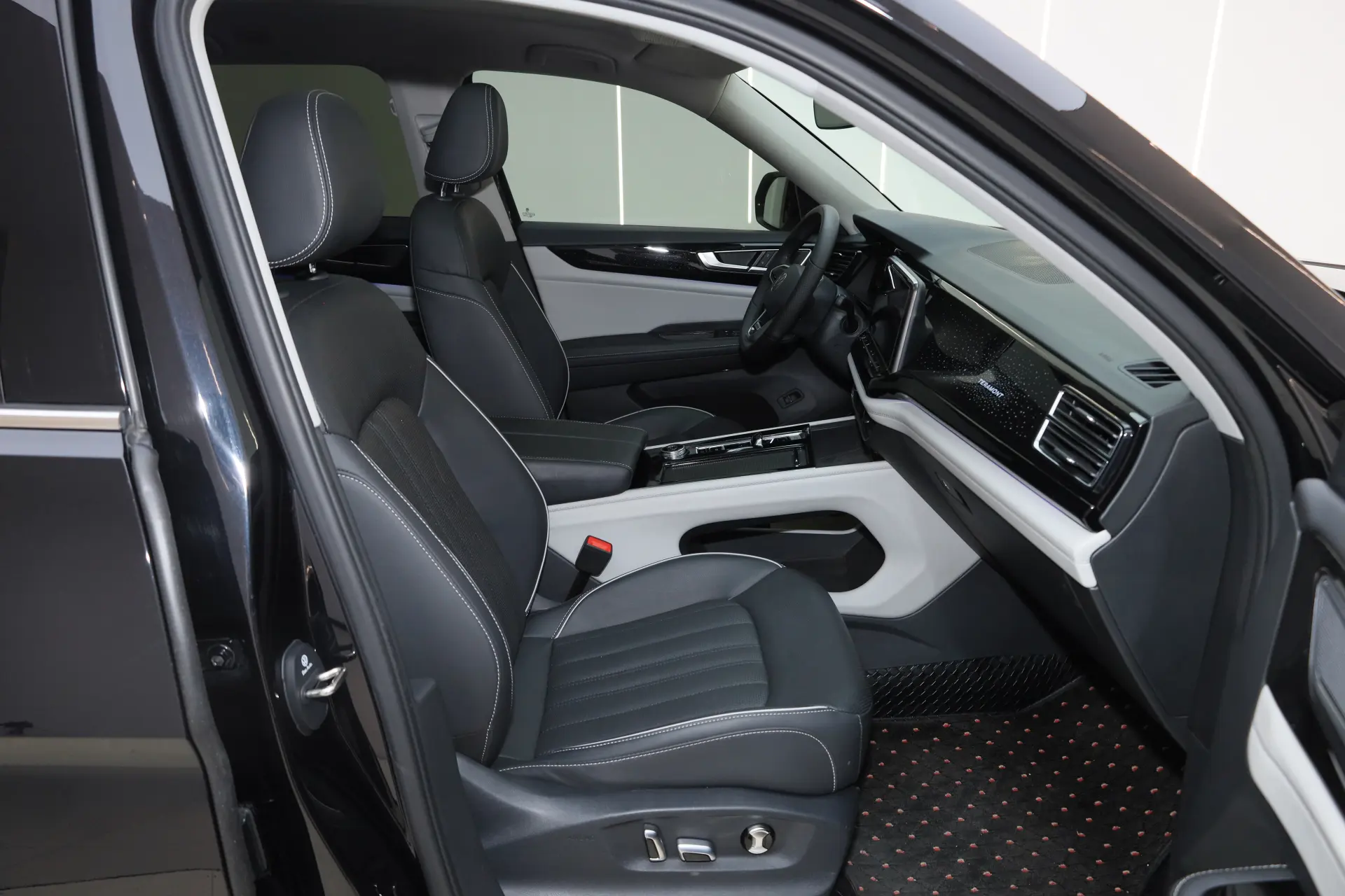 Volkswagen Teramont, 2023 19